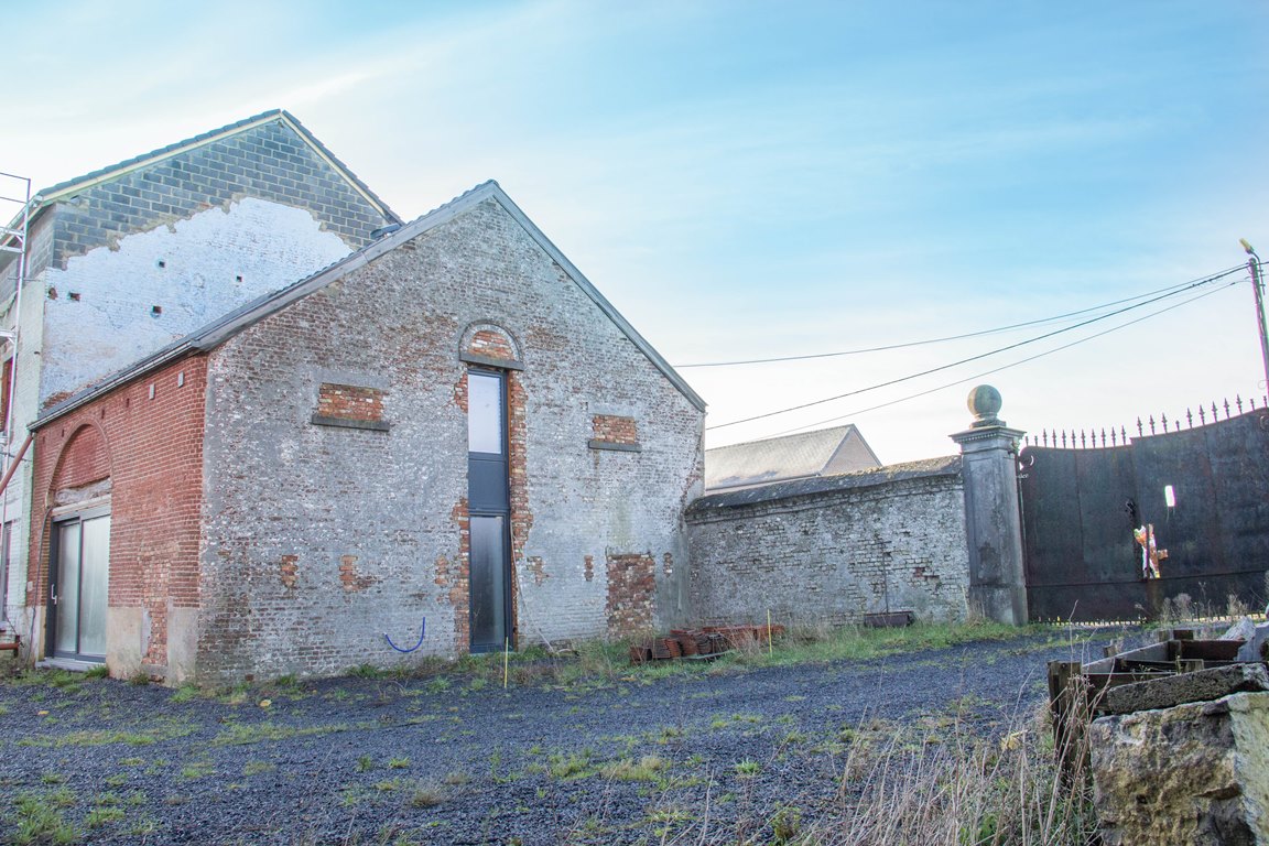 Rêves: grange rénovée en maison 3 chambres