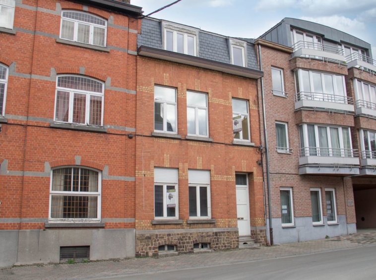Namur Salzinnes maison bourgeoise 4 chambres rénovée