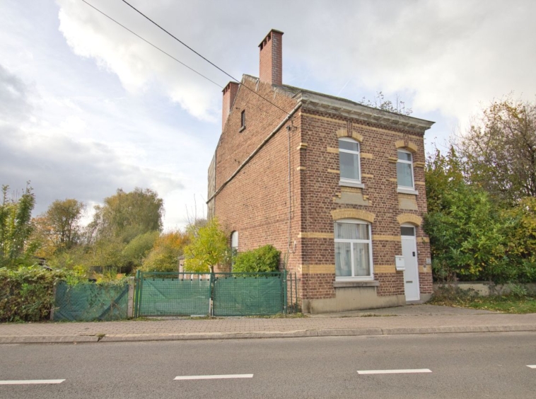 Chastre: petite maison 2 chambres à louer