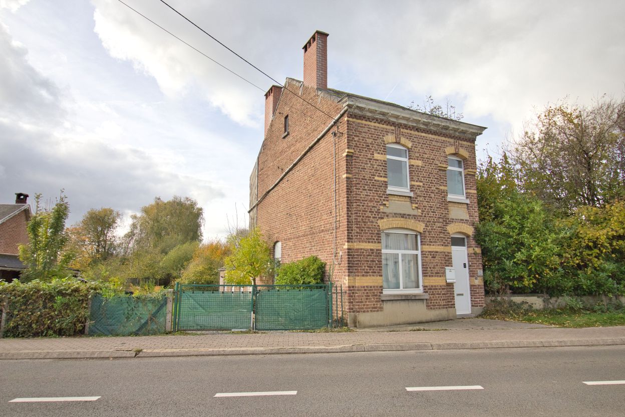 Chastre: petite maison 2 chambres à louer